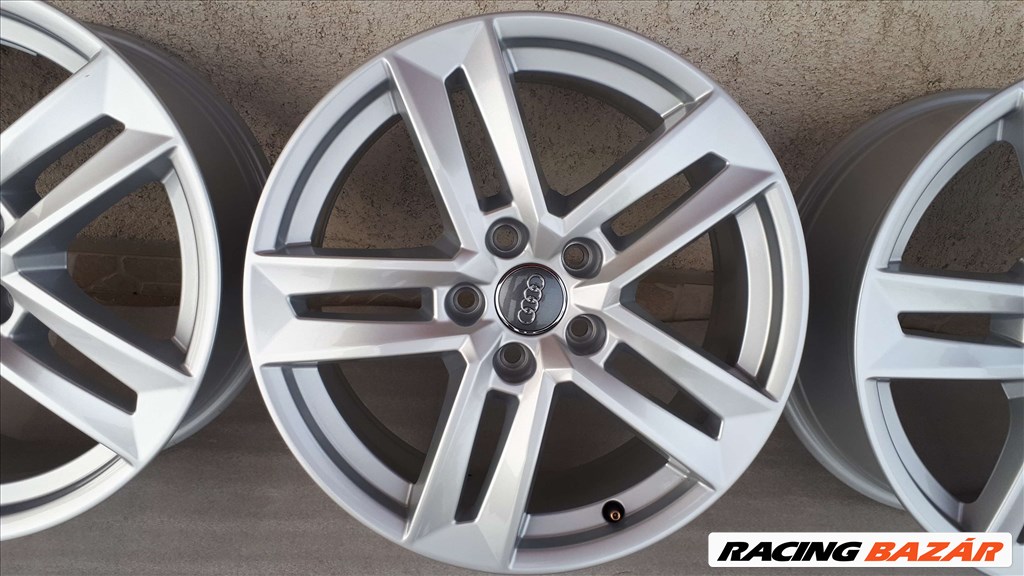 Gyári,Audi A4 B9  S-Line 17" alufelni  3. kép