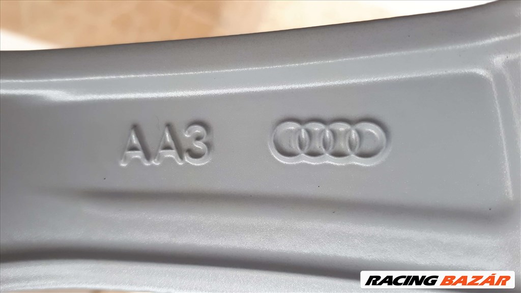 Gyári,Audi A4 B9  S-Line 17" alufelni  15. kép