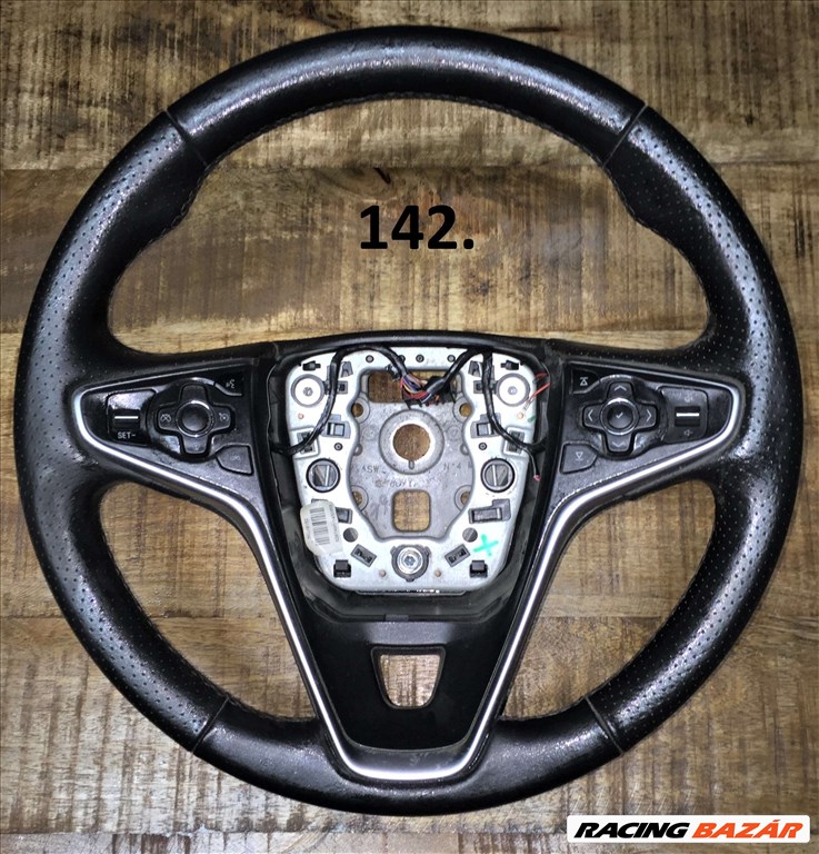 Opel Insignia A multikormány 1. kép