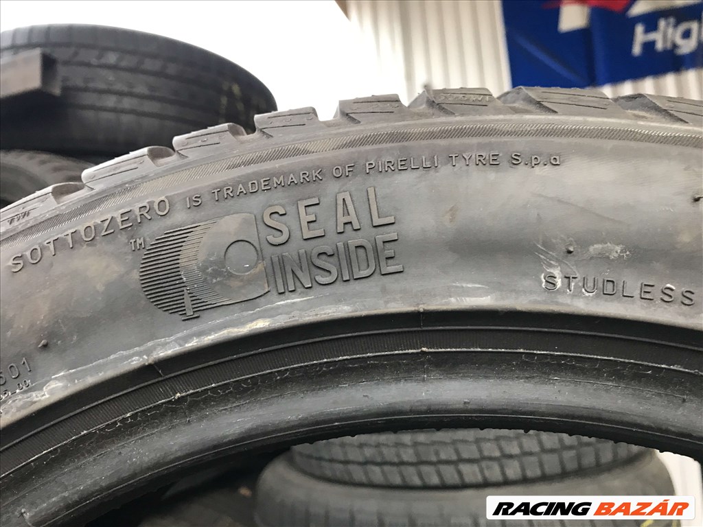 Pirelli Sottozero 3 Seal Inside 235/45 R18 94V 6mm-es téligumi pár (2db) eladó 4. kép