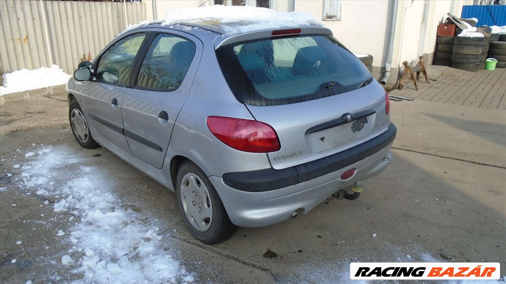 Peugeot 206 bontott alkatrészei 3. kép