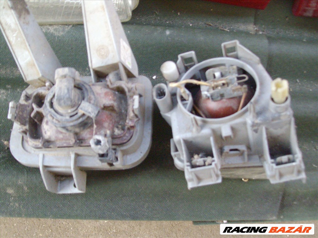 Opel Vectra A jobb fényszóró,ködlámpák,hátsó lámpák eladóak 2. kép