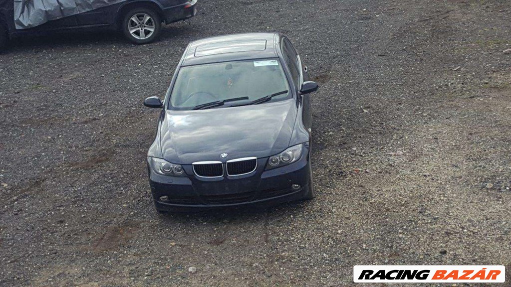 BMW 320 (E90, E91, E92, E93) bontott alkatrészei 12. kép