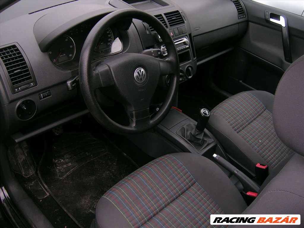 Volkswagen Polo IV bontott alkatrészei vagy egyben bontásra eladó 2. kép