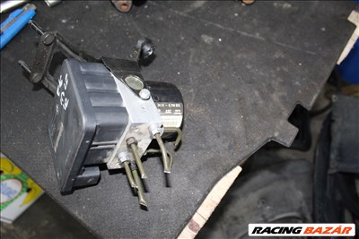 BMW E46 320D ABS kocka  6759073