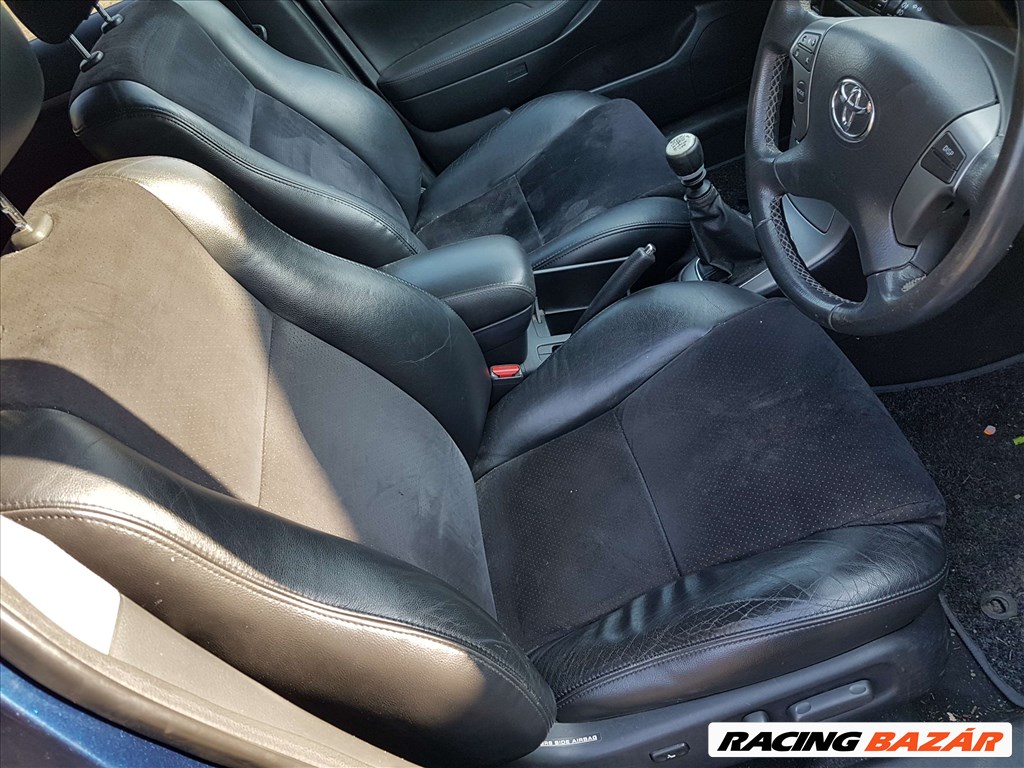 Toyota Avensis T25 kombi elektromos bőr ülés garnitúra 9. kép