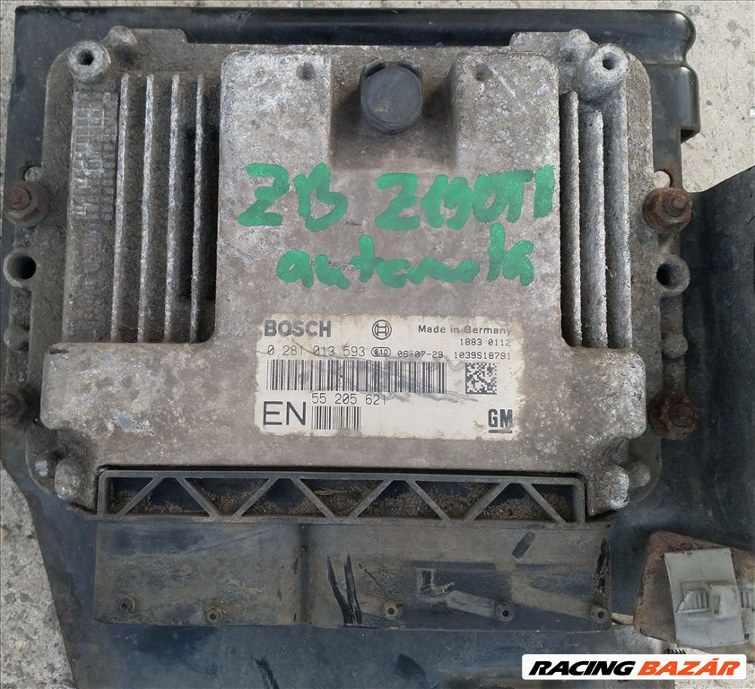 Opel Zafira B 1.9CDTI (Z19DTH) motorvezérlő (EN) 55205621 1. kép