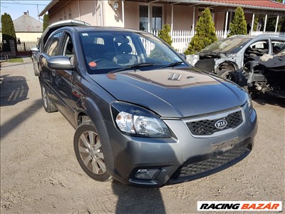 Kia Rio II 1.5 CRDI bontott alkatrészek, bontás, bontott jármű