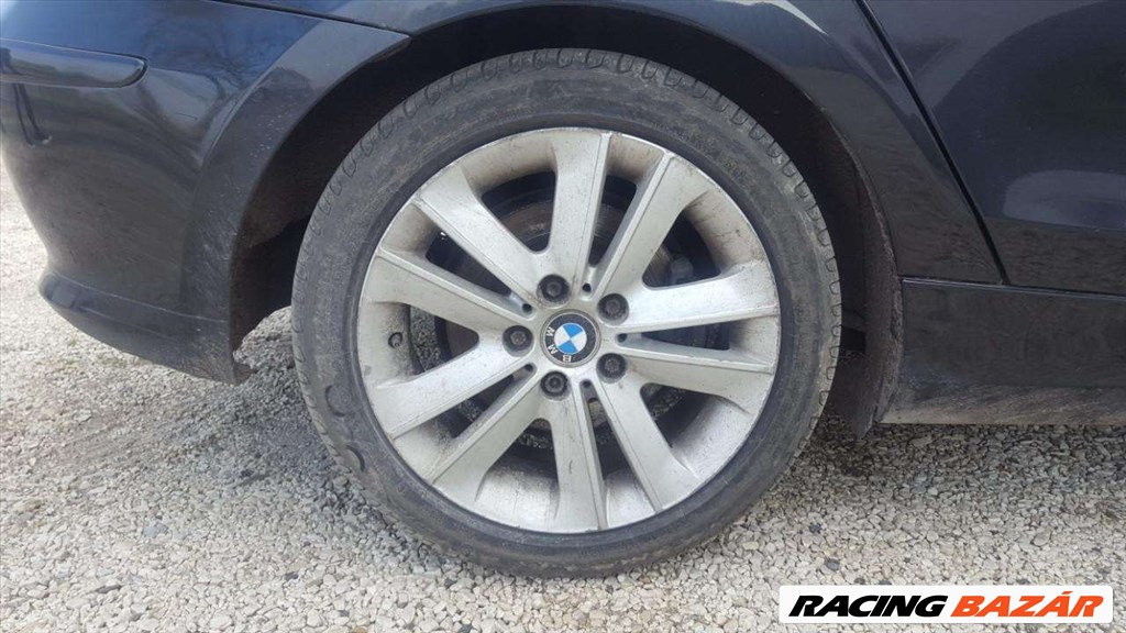 BMW 118D E87 LCI bontott alkatrészei 19. kép