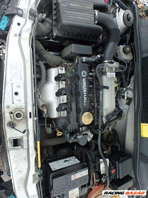 Opel Astra G 1.2 16V motor alkatrészek  4. kép