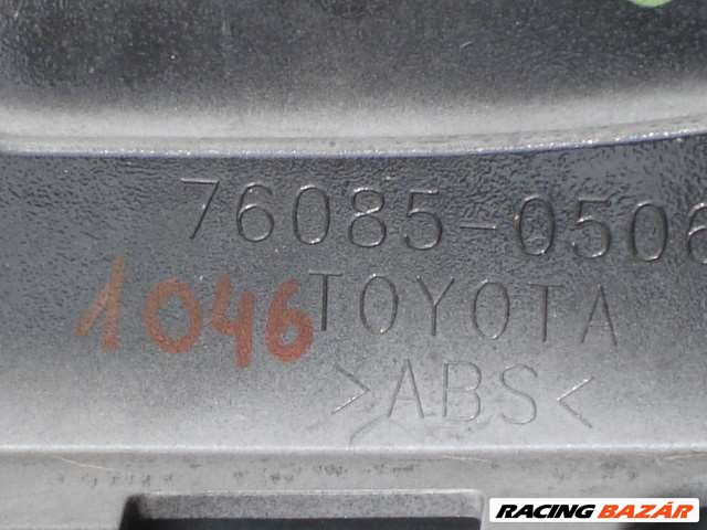 Toyota Avensis T27 csomagtér ajtó spoiler 76085-05060  5. kép