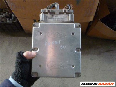 FORD ESCORT 1994 MOTORVEZÉRLŐ CSATLAKOZÓVAL AGED 93AB-12A650-AC