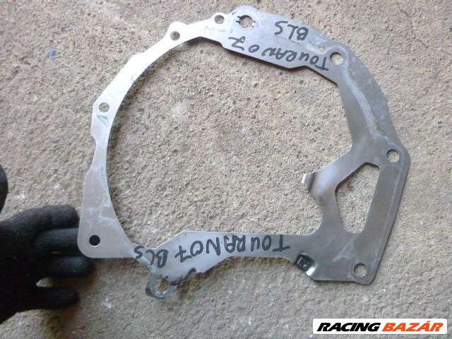 Volkswagen Touran I  1,9 PDTDI BLS LENDKERÉK VÉDŐLEMEZ   038 103 645 E 2. kép