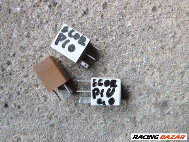 FORD SCORPIO 1990   2.0 BENZIN DOHC      RELÉK   17. kép