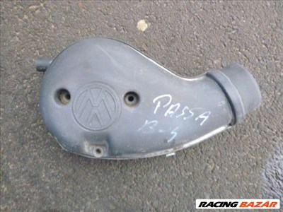 VW PASSAT B3  1,8  injektor fedél , FELSŐ MŰANYAG LEVEGŐCSŐ  1H0 129 654 1h0129654