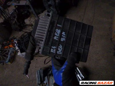 MECEDES W 124 W 201  BENZINES  MOTORVEZÉRLŐ CSATLAKOZÓVAL  005 545 55 32  0055455532 0280800204
