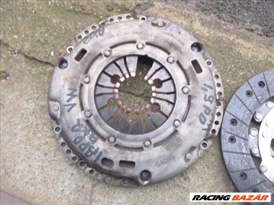 VW GOLF 4 1,9 PDTDI AXR KUPLUNGSZERKEZET TÁRCSÁVAL 038 141 025 D 038141025d