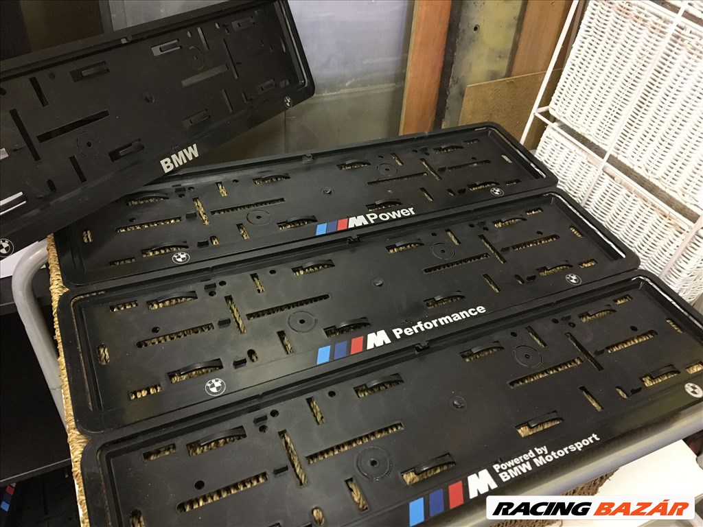 3D rendszámkeret minden autó márkához 24. kép