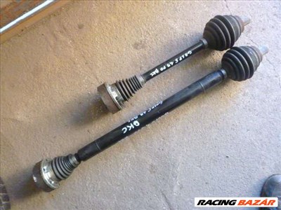 VW GOLF 5  1,9 PDTDI  BKC  FÉLTENGELY     MANUÁL 5--VÁLTÓ