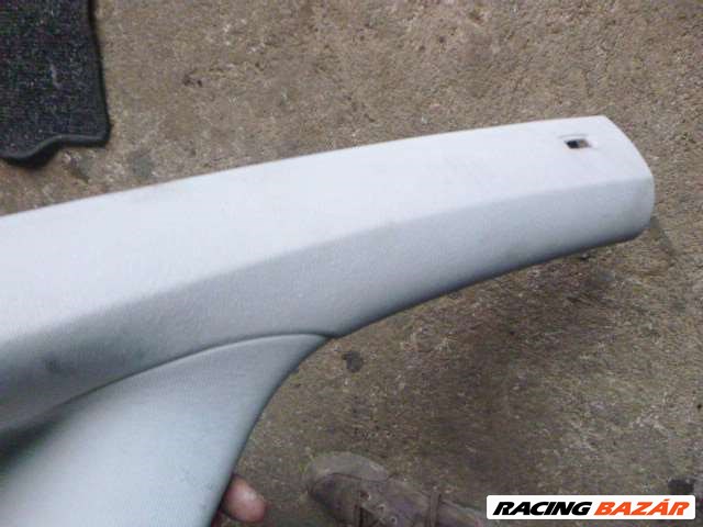 VW TOURAN 2007 A--OSZLOP   KÁRPIT 10. kép