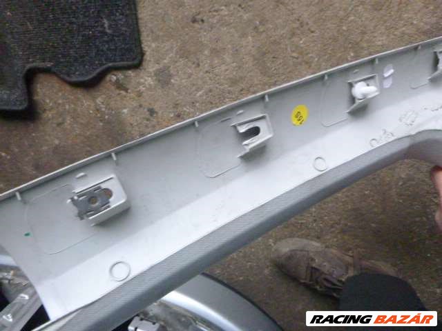 VW TOURAN 2007 A--OSZLOP   KÁRPIT 11. kép