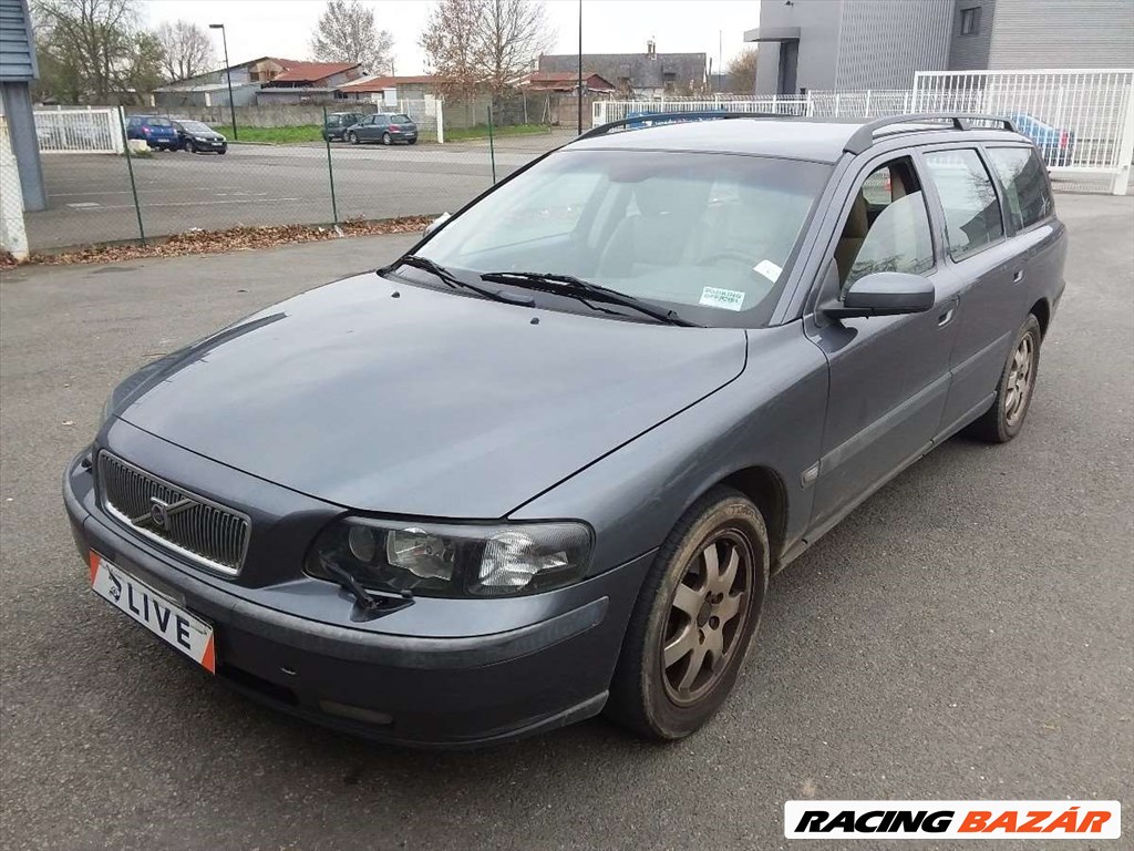 Volvo s60 v70 s80 xc70 karosszéria elemek géptető ajtó sárvédő tükör lökhárító eleje hátulja stb.  7. kép