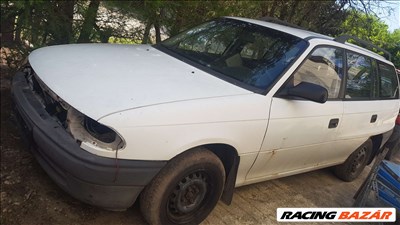 Opel Astra F bontott alkatrészei