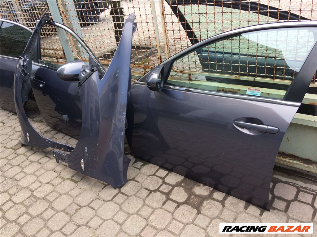 Mazda 6 (2nd gen) Sport 2.0 MZR sárvédő, ajtó, csomagtér ajtó, tükör, ablakemelő, üveg  4. kép