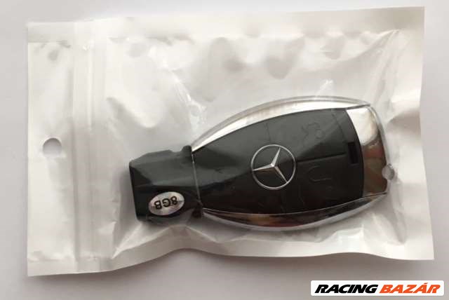 Mercedes -es 8GB USB stick - pendrive 1. kép