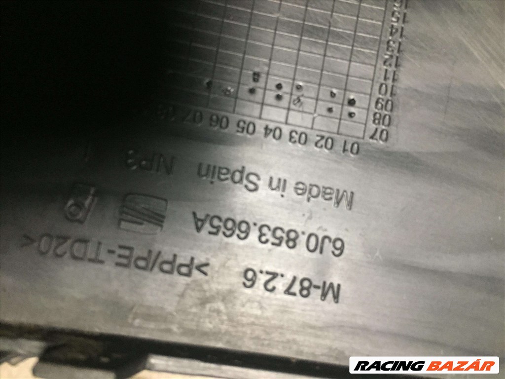 Seat IBIZA 6 BAL első ködlámpa takaró rács  2. kép