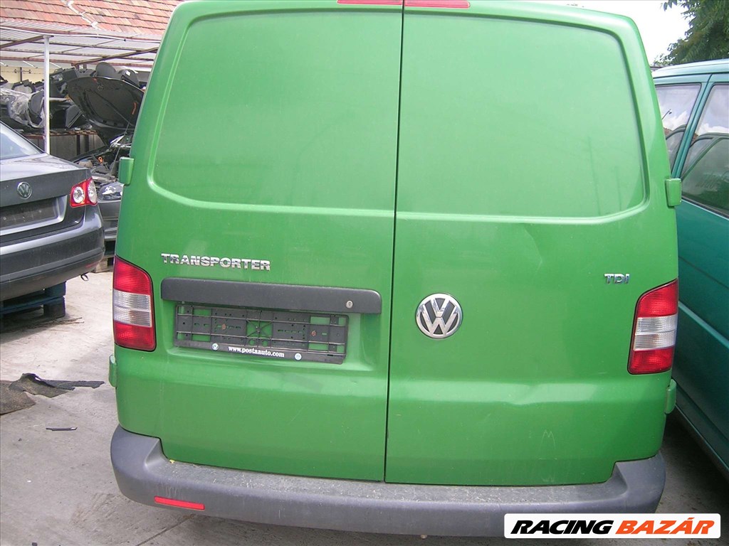 Volkswagen Transporter T5 bontott alkatrészei 2. kép