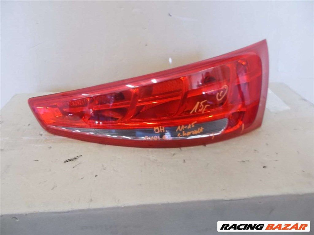 AUDI Q3 jobb hátsó lámpa 2011-2015 8u0945094 1. kép