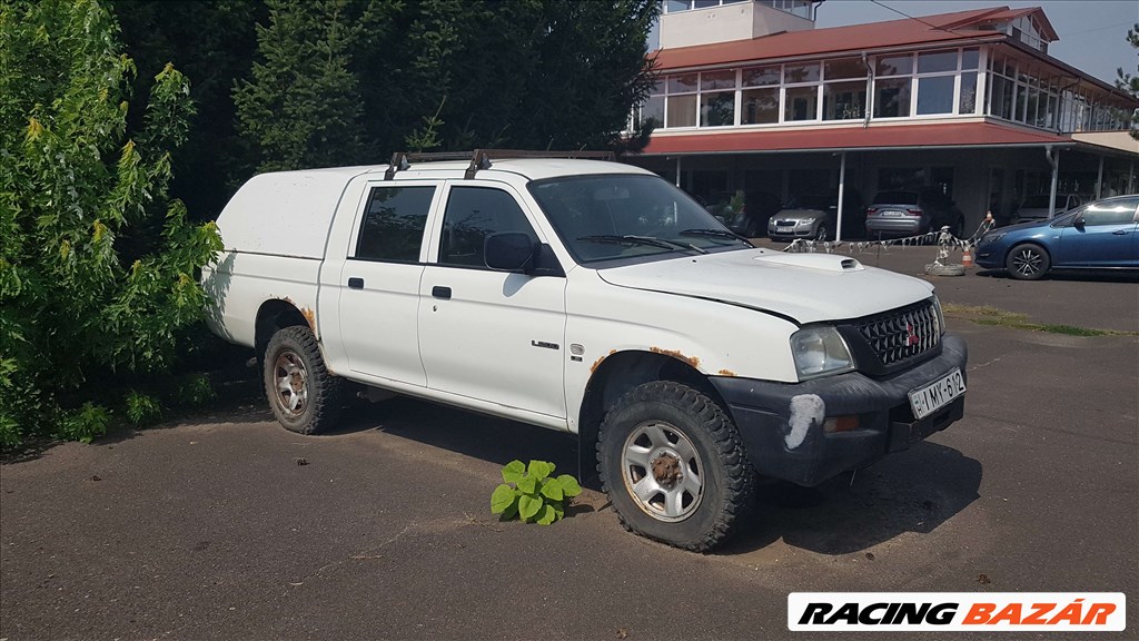 Mitsubishi L200 (3rd gen) bontott alkatrészei 2. kép