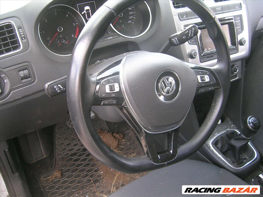 Volkswagen Polo V bontott alkatrészei 7. kép