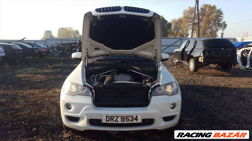 BMW X5 (E70) bontott alkatrészei 6. kép