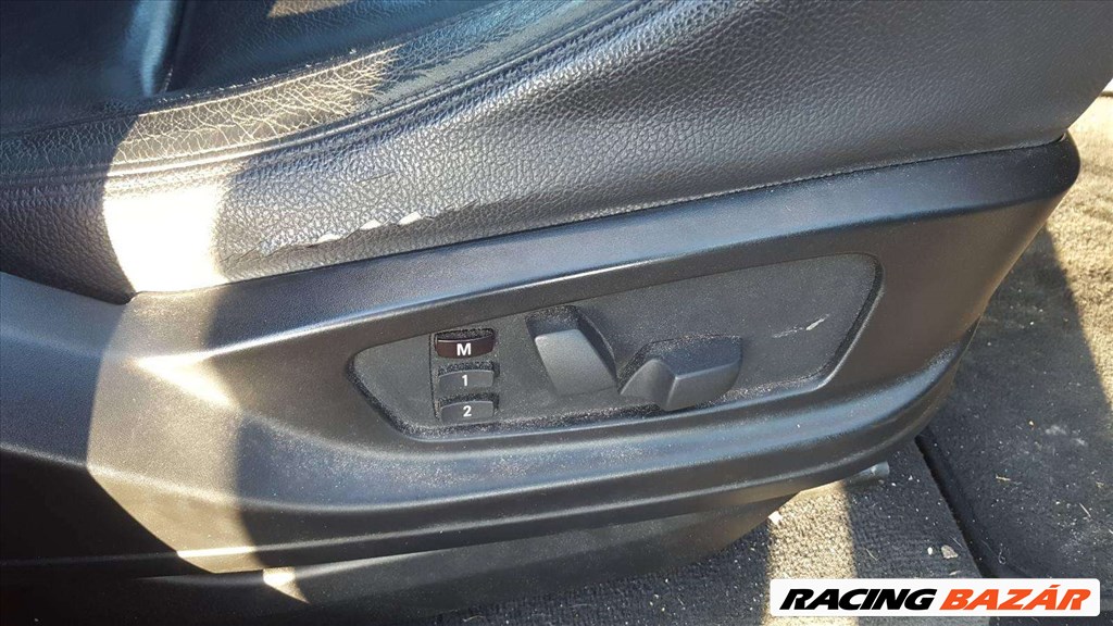 BMW X5 (E70) bontott alkatrészei 7. kép