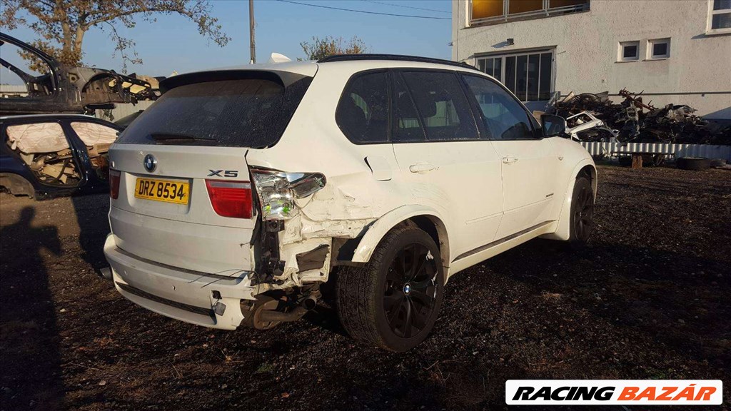 BMW X5 (E70) bontott alkatrészei 31. kép