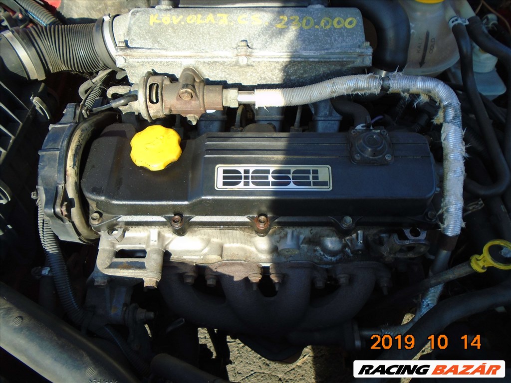Opel Corsa B bontott alkatrészei 2. kép