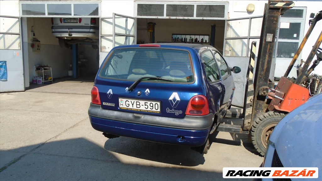 Renault Twingo bontott alkatrészei 2. kép