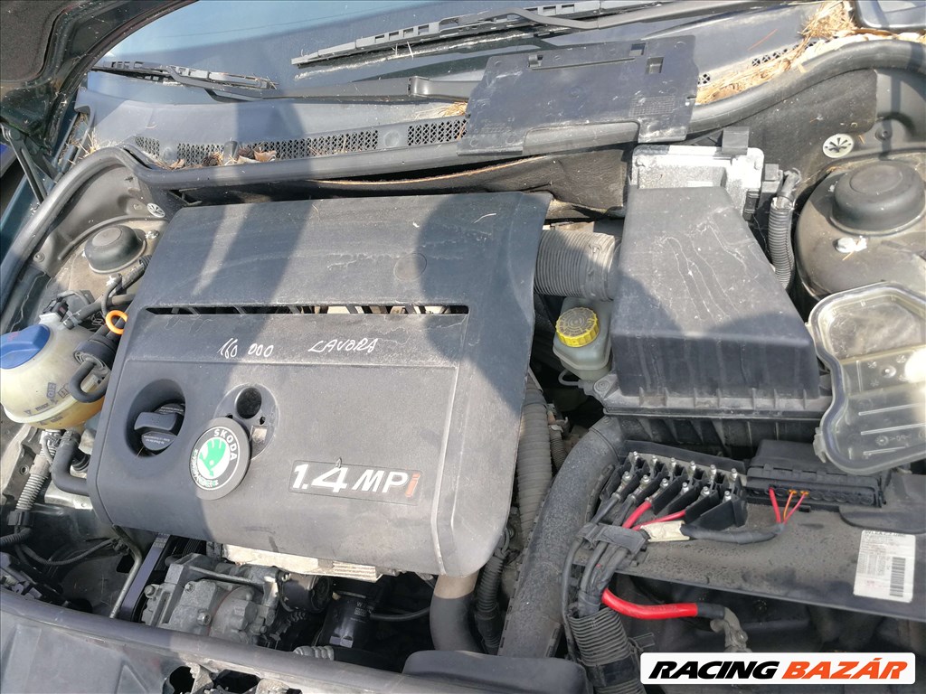 Skoda Fabia 1.4Mpi, 5 sebességes kézi váltó FCM kóddal, 160.000Km-el eladó 5. kép