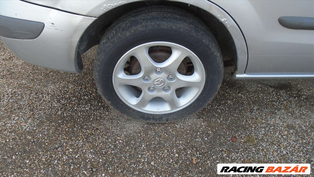 Mazda Premacy bontott alkatrészei 5. kép