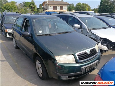 Skoda Fabia karosszéria elemek 9570 színben eladók