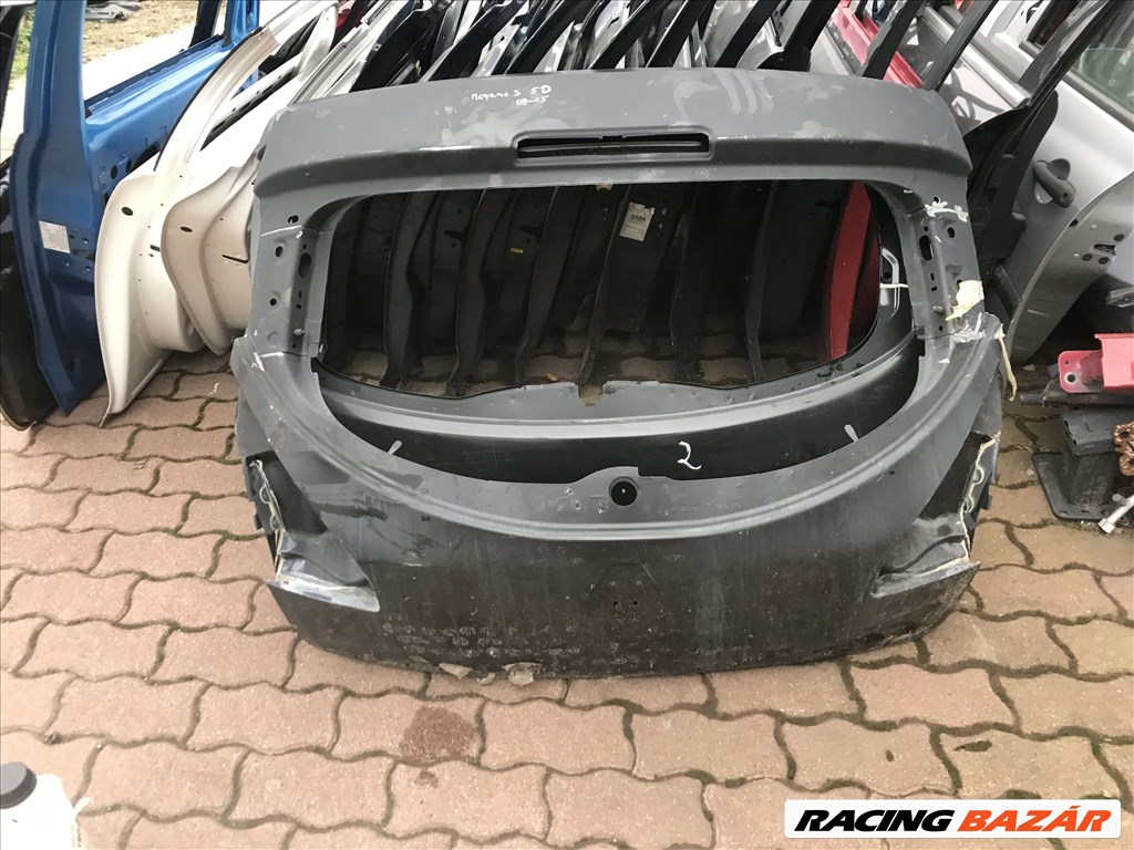 Renault Megane 3 5ajtós 09-15 csomagtér ajtó  1. kép