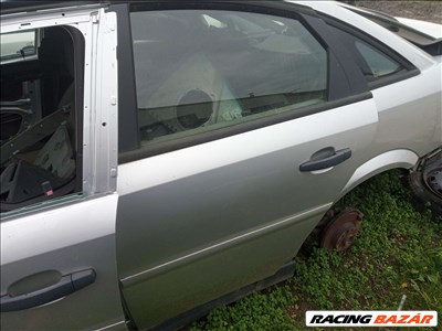 Opel Vectra C bal hátsó ajtó üresen, több színben