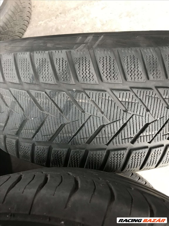 BMW X5 E70 gyári 8,5X18-as 5X120-as ET46-os könnyűfém felni garnítúra eladó 4. kép