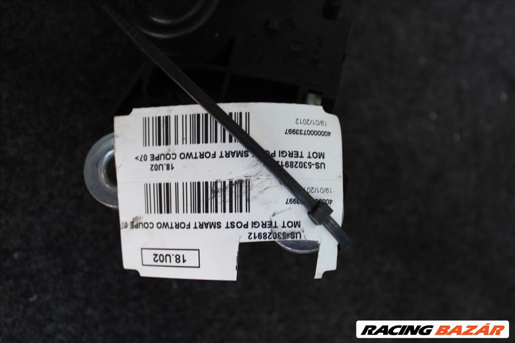 Smart Fortwo (2nd gen) hátsó Ablaktörlő motor 53028912 2. kép