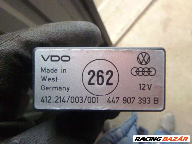 Volkswagen AUDI 262 VDO RELÉ 447907393 B 447907393B 1. kép