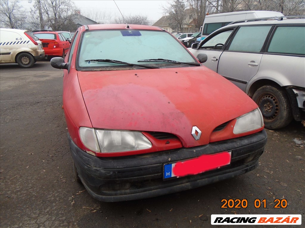 Renault Mégane bontott alkatrészei 1. kép