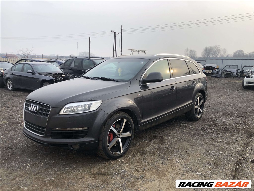 Audi Q7 bontás, bontott alkatrészei eladók. 1. kép