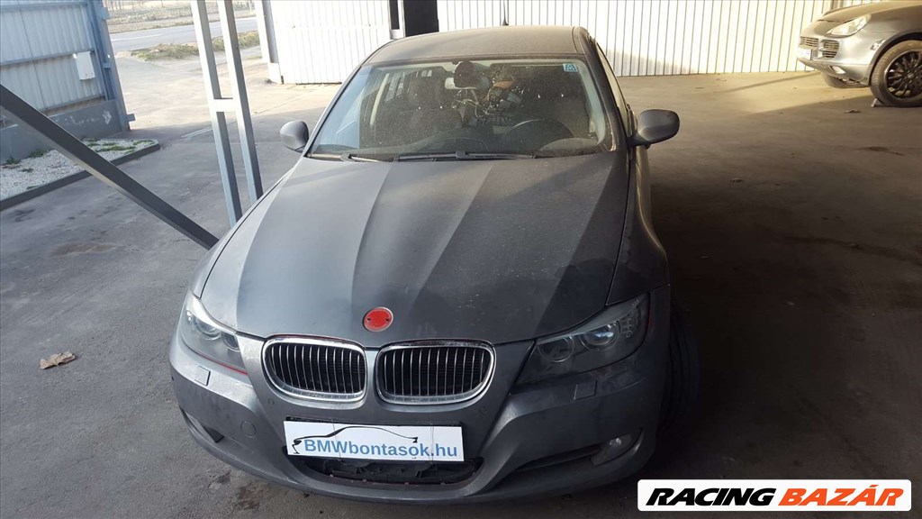 BMW E91 LCI 330D bontott alkatrészei 8. kép